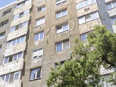 Chisinau Bd., Basarabia, Arena Nationala, 10 min. Metroul Costin Georgian